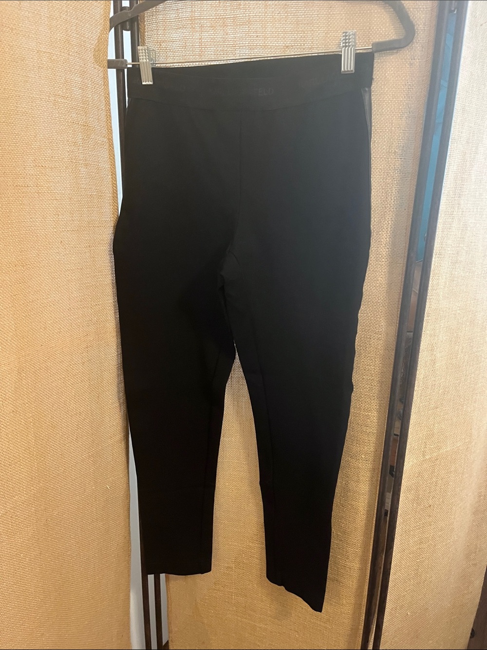 Karl Lagerfeld Black Skinny Ponte Pants
